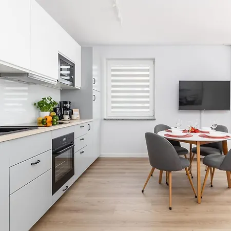 Seaside Apartamenty Porta Mare I Kolobřeh Exteriér fotografie
